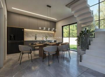 Casa · 117m² · 3 Quartos · Casa em Condomínio com 3 Dormitórios
