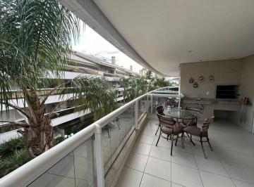 Apartamento · 143m² · 3 Quartos · 2 Vagas · Lindo apartamento com pé areia em Cachoeira do Bom Jesus