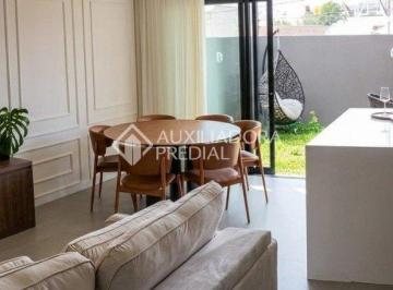 Casa · 182m² · 3 Quartos · 2 Vagas · Casa mobiliada alto padrão 3 suítes em condomínio fechado - Guabirotuba