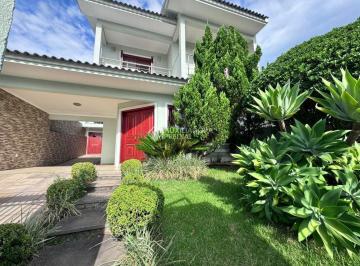Casa · 400m² · 4 Quartos · 2 Vagas · Casa alto padrão 3 andares com piscina, placa solar e sistema de segurança