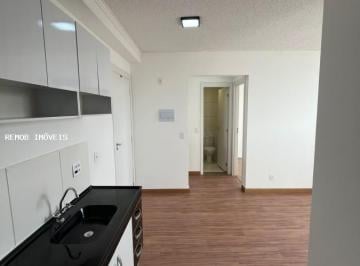 Apartamento · 36m² · 2 Quartos · 1 Vaga · Apartamento para alugar em Santa Maria de 36.00m² com 2 Quartos e 1 Garagem