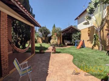Casa · 251m² · 3 Quartos · 1 Vaga · Casa para venda em Santa Marta de 251.00m² com 3 Quartos, 1 Suite e 1 Garagem