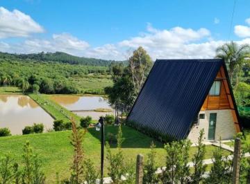 Rural · 260m² · 3 Quartos · Fazenda / Sítio para venda em Área Rural de 260.00m² com 3 Quartos e 1 Suite