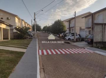 Casa · 65m² · 2 Quartos · 2 Vagas · Casa para venda em Jardim Flamboyant de 65.00m² com 2 Quartos e 2 Garagens