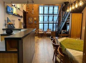 Apartamento · 90m² · 4 Quartos · Casa de Vila : / Residencial / Glória