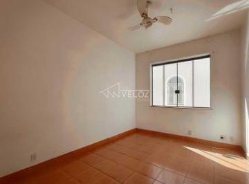Apartamento · 84m² · 2 Quartos · Apartamento : Padrão / Residencial / Glória