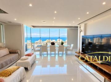 Apartamento de 1 quarto, Rio de Janeiro · Cobertura Duplex à Venda no Parque das Rosas | Barra da Tijuca | 167 m² | 1 Suíte | 2 Vagas