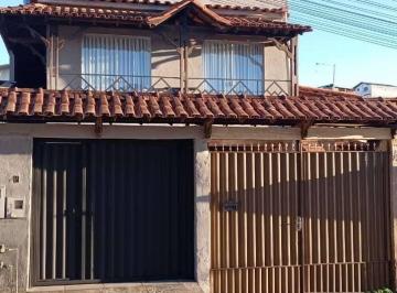 10302059426c6a5357a6ce2f835193.jpeg · Casa à Venda em Barbacena – Conforto, Ambientes Planejados e Área Gourmet
