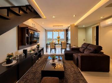 Apartamento · 185m² · 3 Quartos · 2 Vagas · Cobertura à Venda no Menino Deus - 3 Dormitórios, Piscina, Terraço e Vista para o Guaíba