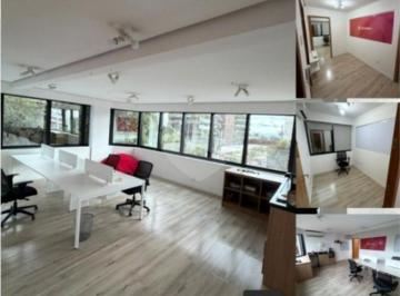 Comercial · 48m² · 1 Vaga · Salas à venda em Petrópolis - RS