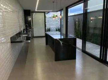 Casa de 3 quartos, Bragança Paulista · Casa de 170 m² com 3 quartos à venda no Jardim Europa