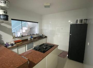 Casa de 3 quartos, São Bernardo do Campo · Casa de 130 m² com 3 quartos à venda em Dos Casa