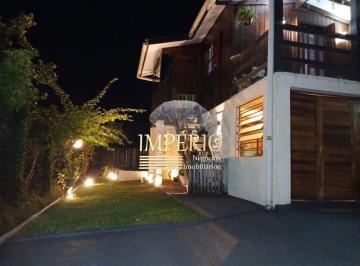 Foto 04 · Casa à venda em Três Coroas-RS, bairro Linha Café: 4 quartos, 2 salas, 2 banheiros, 2 vagas, 110m²!