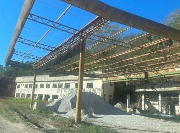 Comercial , Teófilo Otoni · -Vendo posto de gasolina desativado a ser reconstruido na região de Teófilo Otoni/MG, BR 116