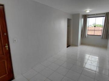 Apartamento de 2 quartos, Guará · QI 7 PERTINHO DO METRÔ DESOCUPADO 3º ANDAR