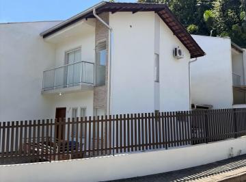 Casa de 2 quartos, Blumenau · Lindo Sobrado de esquina com 2 suítes no bairro Testo Salto - Blumenau
