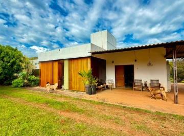 Casa de 3 quartos, Sobradinho · REFÚGIO DE ALTO PADRÃO- ACEITAMOS TROCAS
