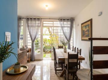 Casa · 205m² · 3 Quartos · 3 Vagas · Casa à Venda em Vila Pirajussara, SP: 3 Suítes e 3 Vagas