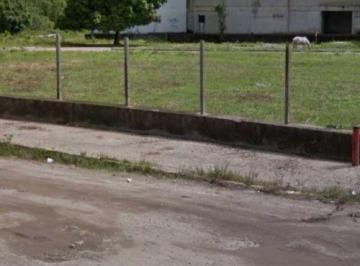 Comercial · 20 Vagas · Imoveis - em Desterro