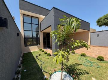 Casa de 3 quartos, Gama · Casa ponte alta norte, 3 suítes, completa de armários, ar condicionado, piscina, churrasqueira,