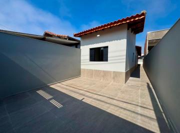 Casa de 3 quartos, Mongaguá · Casa para Venda Lado Praia, Mongaguá / SP