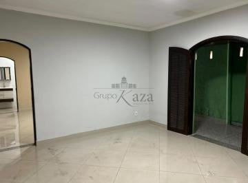 Casa · 180m² · 2 Quartos · 2 Vagas · Casa - Residencial União - 2 Dormitórios - 100m².