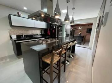 Casa de 3 quartos, São Paulo · Ótima oportunidade excelente localização com moveis planejados.