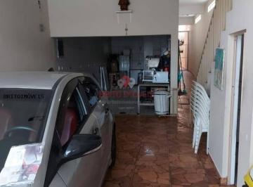 Casa · 450m² · 6 Quartos · 2 Vagas · Sobrado para Venda em Mogi das Cruzes / SP no bairro Centro