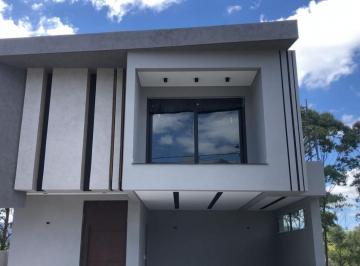 Casa · 332m² · 3 Quartos · 2 Vagas · Casa Térrea para Venda em Mogi das Cruzes / SP no bairro Cidade Parquelandia
