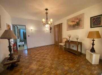 Casa · 257m² · 4 Quartos · 1 Vaga · Sobrado para Venda em Mogi das Cruzes / SP no bairro Alto Ipiranga