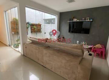 Casa · 210m² · 3 Quartos · 4 Vagas · Casa Térrea Alto Padrão com 3 Suítes e Quintal Amplo no Residencial Mirage