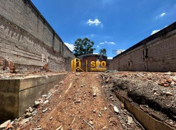 Terreno · 220m² · Vende-se Terreno Excelente para Construção - Oportunidade Imperdível!