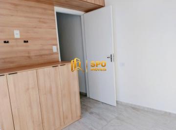 Casa · 20m² · 1 Quarto · 1 Vaga · kitnet de 20m2, 1 dorm, sala e banheiro no Jardim Marajoara