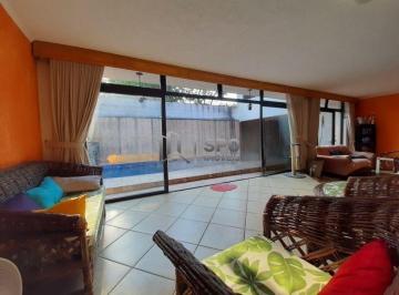 Casa · 233m² · 3 Quartos · 6 Vagas · Bolsão City Campo Grande com 3 dormitórios, 1 suíte, com piscina