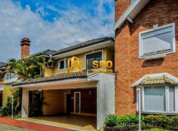 Casa · 240m² · 4 Quartos · 3 Vagas · "Sobrado maravilhoso em Condomínio fechado na Granja Julieta"