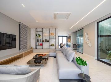Casa de 3 quartos, Curitiba · Casa de 521 m² com 3 Suites à venda no Pilarzinho