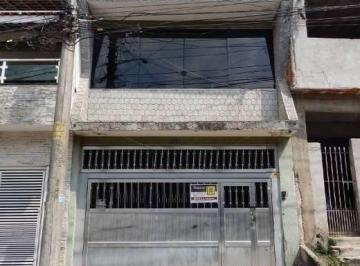Foto 1 · Sobrado com 3 Quartos,, 3 Suítes, 4 Banheiros, 2 Vagas de garagem. à venda,