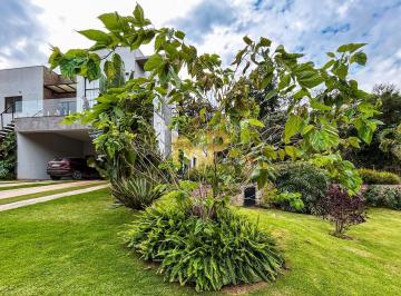 Casa · 375m² · 5 Quartos · 4 Vagas · Casa para venda em Colinas De Inhandjara de 375.00m² com 5 Quartos, 3 Suites e 4 Garagens