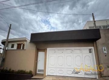 Casa · 209m² · 3 Quartos · 2 Vagas · Casa para venda em Jardim Santa Elisa de 209.00m² com 3 Quartos e 2 Garagens
