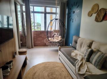 Apartamento · 60m² · 1 Quarto · 1 Vaga · Apartamento atualizado à venda em Pitangueiras com vista para o mar: 1 quarto, 2 salas, 1 banheiro,