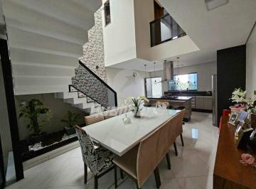 Casa · 250m² · 3 Quartos · 5 Vagas · Casa em Jardim São Francisco