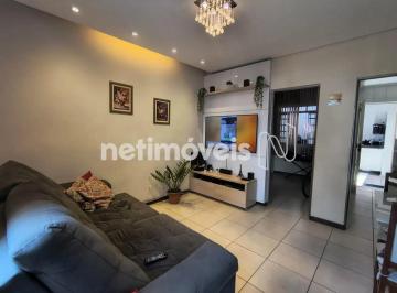 Sala · Casa Geminada de 3 quartos no Heliópolis