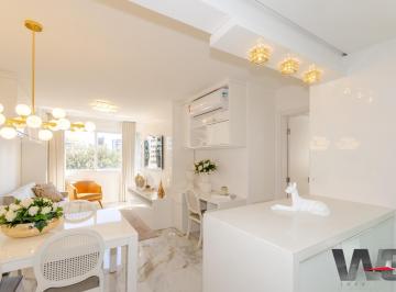 Apartamento · 54m² · 1 Quarto · 2 Vagas · Emílio 111 Boutique Residences Apartamento de 1 Dormitório no Bairro Três Figuei
