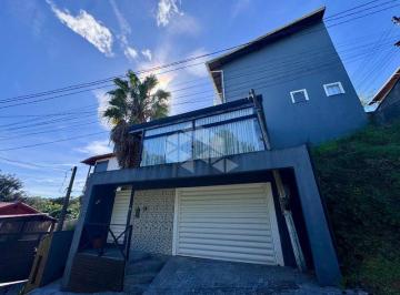 Casa · 270m² · 3 Quartos · 2 Vagas · Casa Residencial 270M² - para Alugar