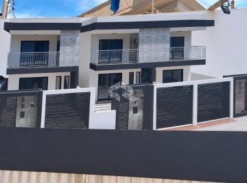 Casa · 101m² · 2 Quartos · Casa com 2 quartos/dormitórios no bairro Parque Industrial Sul, em Governador Ce