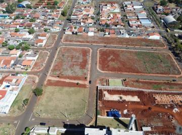 Comercial · 1m² · Terreno à venda em Londrina, Paulista, com 1 m²