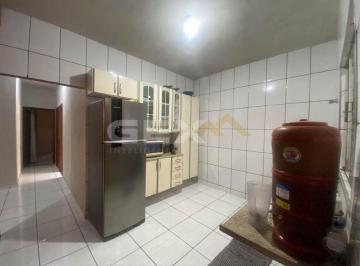 Casa · 71m² · 2 Quartos · 1 Vaga · Casa à Venda com 02 Quartos no Bairro Realengo em Divinópolis MG.