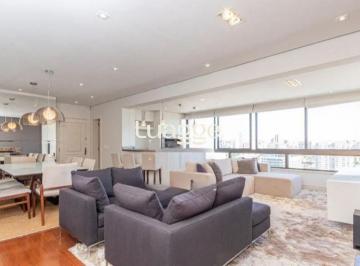 Apartamento · 153m² · 3 Quartos · 2 Vagas · Apartamento Mobiliado com 3 quartos e 150m² para alugar em Auxiliadora, Porto A