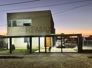 Casa · 212m² · 3 Quartos · Casa para venda em Angicos de 212.00m² com 3 Quartos e 1 Suite