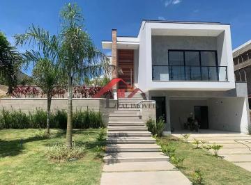 Casa · 197m² · 3 Quartos · 2 Vagas · Casa para venda em Porangaba de 196.88m² com 3 Quartos, 3 Suites e 2 Garagens